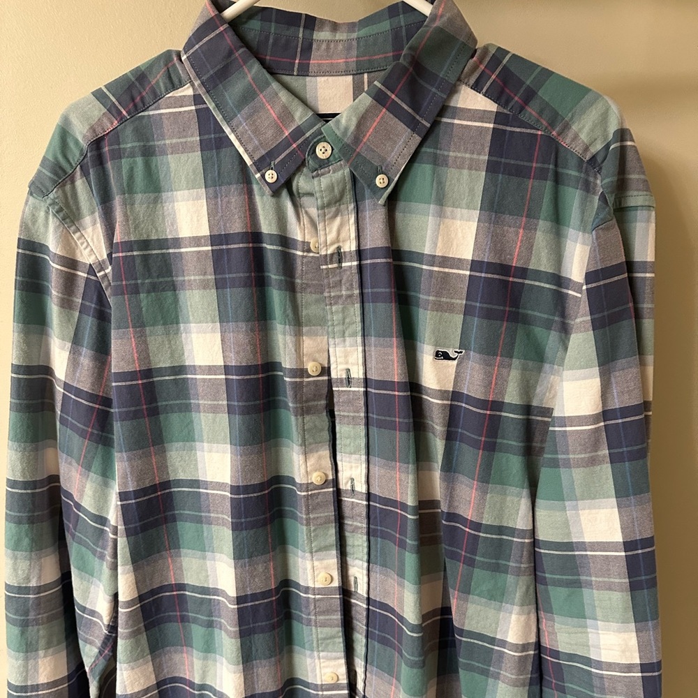 Vineyard Vines Classic Fit Whale Shirt